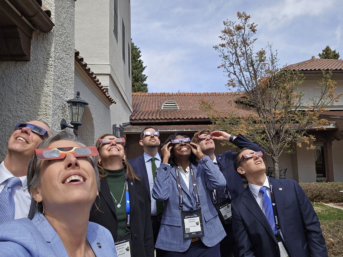 Watching the solar eclipse with colleagues at Space Symposium in Colorado! Overjoyed to see so many across America safely enjoying this incredible astronomical event. Learn more about today’s eclipse: go.nasa.gov/3vMf5OB