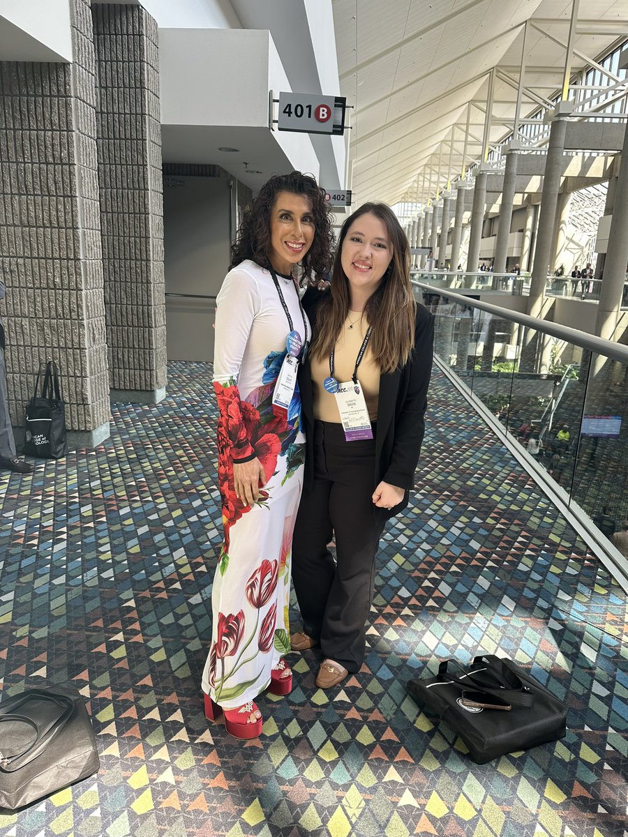 While I thoroughly enjoyed our 5 minute escalator chat @DrMarthaGulati, I can’t wait for you to visit @utmbcardiology where we can talk some more! 

Thank you for taking time with me this weekend ♥️

#ACCWIC #SoMeAmbassador #ACC24 #ACCFIT @ACCinTouch