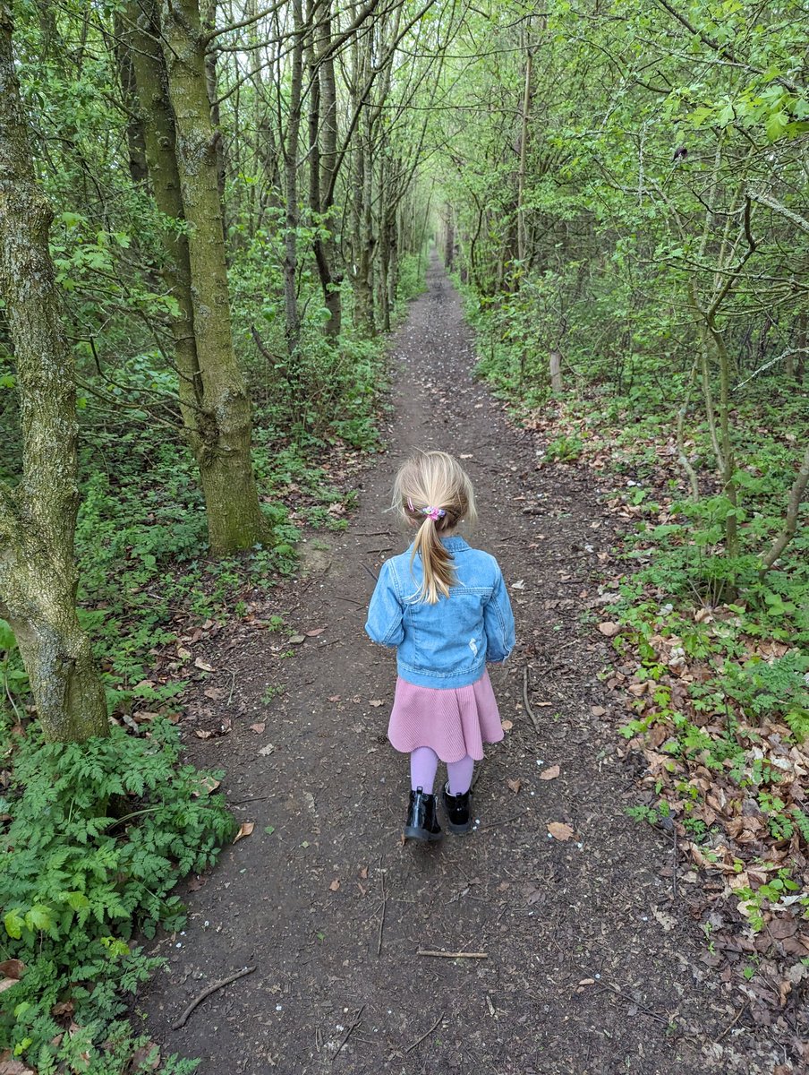 Teaching little one a bit of mindfulness today. We stood in the woods and briefly closed our eyes. We listened to the wind in the trees & the birds & focused on what we were feeling. We grounded ourselves then carried on playing 💜 hoping she stays in touch with her emotions!