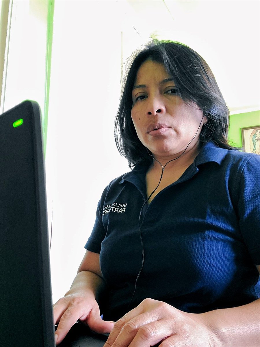 Ofelia Jeronimo is a full-time janitor in LA and mother of two children. As a Parent Leader for BSP, she supports programs by reaching out to fellow workers encouraging them to engage in educational classes. Learn more: shorturl.at/cguyS @CarnegieCorp @FordFoundation