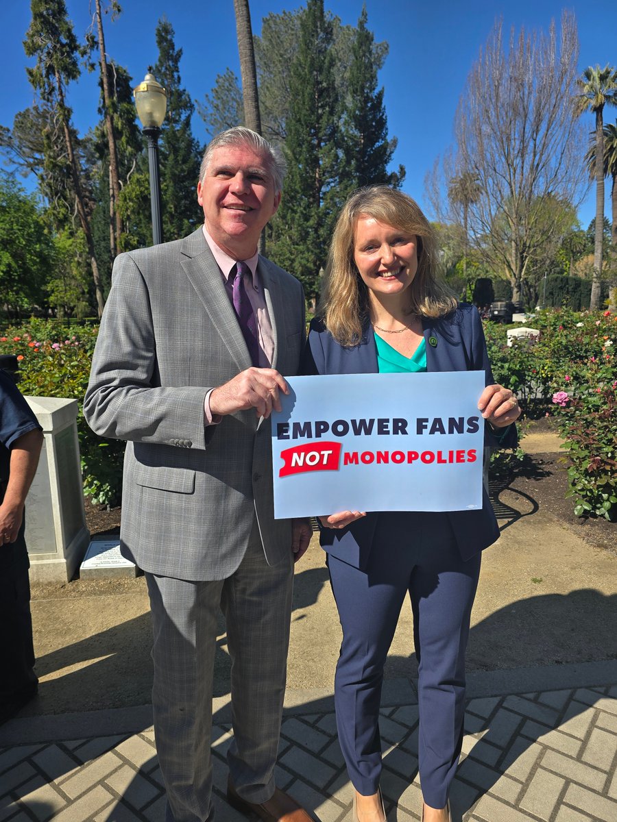 CFC, @CalBCC, @NationalAction, & @CALULACofficial, were featured at a press conference today regarding #AB2808 authored by @AsmWicks to inject desperately needed competition into California’s monopolized live event ticketing marketplace. 
#EmpowerFansNOTMonopolies