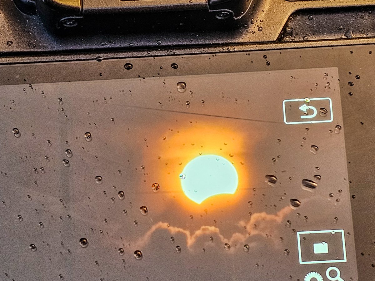 Went outside with the camera but the sun was covered..... literally only had 30 seconds to a minute of a view before rain and the clouds moved in. You can just see thy moon coming into play in the bottom of the solar disk. Inis Oírr weather for ya. #Eclipse2024
