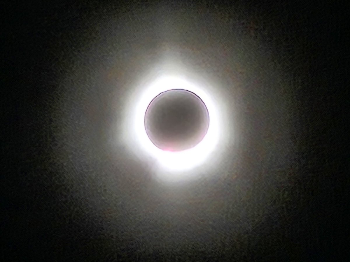 The sun's corona was visible during totality! That was the most amazing experience of my life! #OHwx