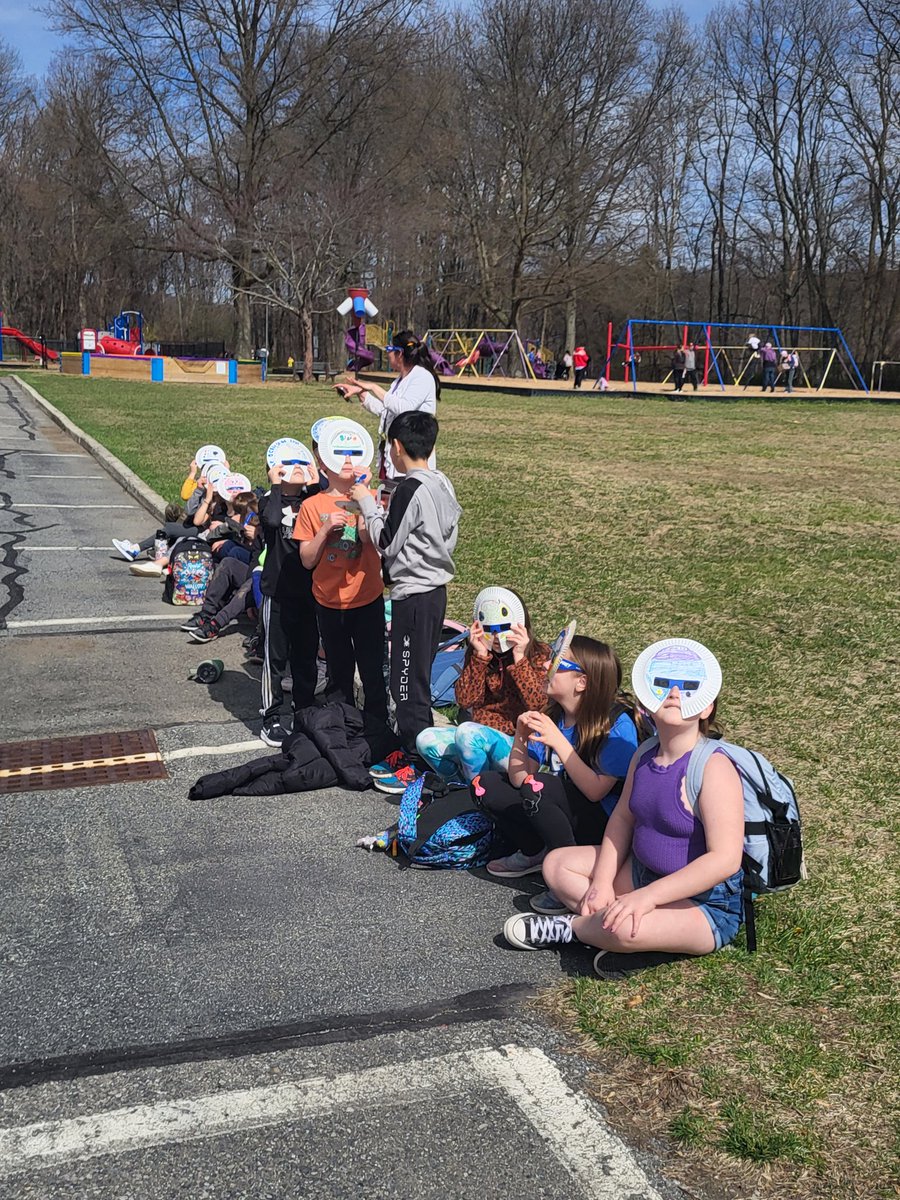 High Bridge Elementary School students watching solar eclipse!
