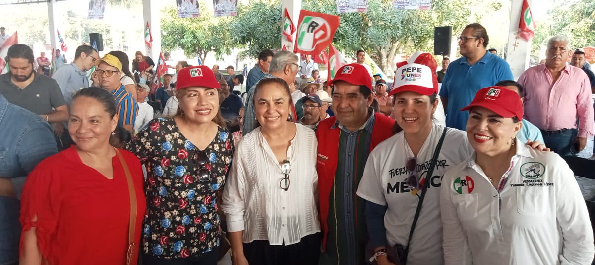 También estuvimos en Carranza, municipio de Vega de Alatorre, sumando voluntades en torno a las candidaturas de la coalición Fuerza y Corazón por Veracruz. #SaraSenadora