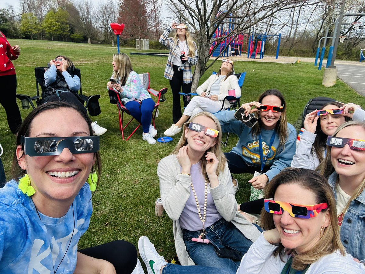 Michelle MacNeill (@kutz3rdgrade) on Twitter photo It’s happening! Solar Eclipse 2024! ☀️👓 <a href="/PennridgeSD/">Pennridge School District</a> #EclipsePSD <a href="/CBKutzElem/">Paul W. Kutz Elem</a> #Kutzcougarpride <a href="/CBSDSchools/">Central Bucks SD</a> It’s happening! Solar Eclipse 2024! ☀️👓 <a href="/PennridgeSD/">Pennridge School District</a> #EclipsePSD <a href="/CBKutzElem/">Paul W. Kutz Elem</a> #Kutzcougarpride <a href="/CBSDSchools/">Central Bucks SD</a>