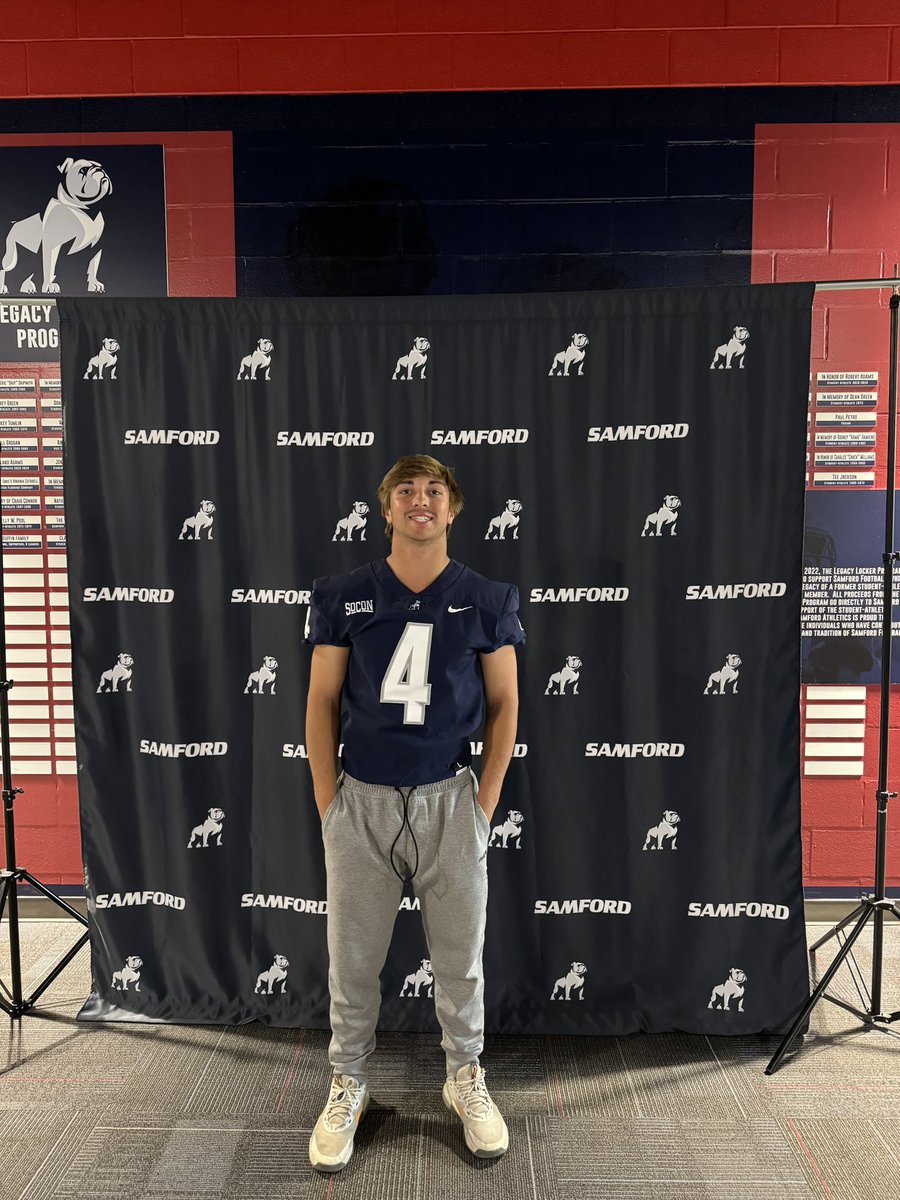 Thank you @TheChozenHump for having me at Samford this weekend. Loved the campus and the great hospitality.
 @CoachB_Defense @CoachScales @HatchAttack1 @HallTechSports1 @STJAthletics1 @STJ_FB @AL_Recruiting @256Recruiting 
#dawgpound 🐶 #HatchAttack