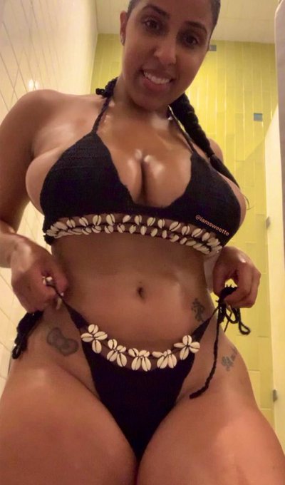 RT if you would help me with this 😃 #Monday https://t.co/IwdcCPjZuL<a href="/tag/monday"class="tags">#Monday</a>