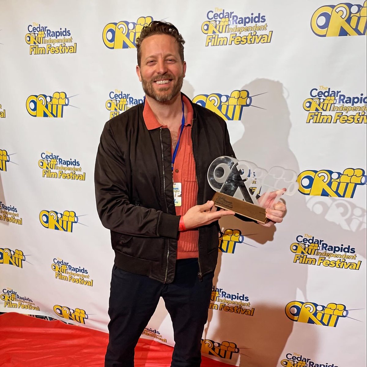 tyclancey's tweet photo. 🎬🏆 Plot Twist: "Drawn" clinched the Gold Eddy for Best Professional Short at the C.R. Film Fest! 🌟🍿 This win isn't just a nod to "Drawn"; it's a high-five from our old stomping grounds. Big cheers to Cedar Rapids! 🥇✨@criff_01 #thisisiowa https://t.co/mWCcB5OxvF
