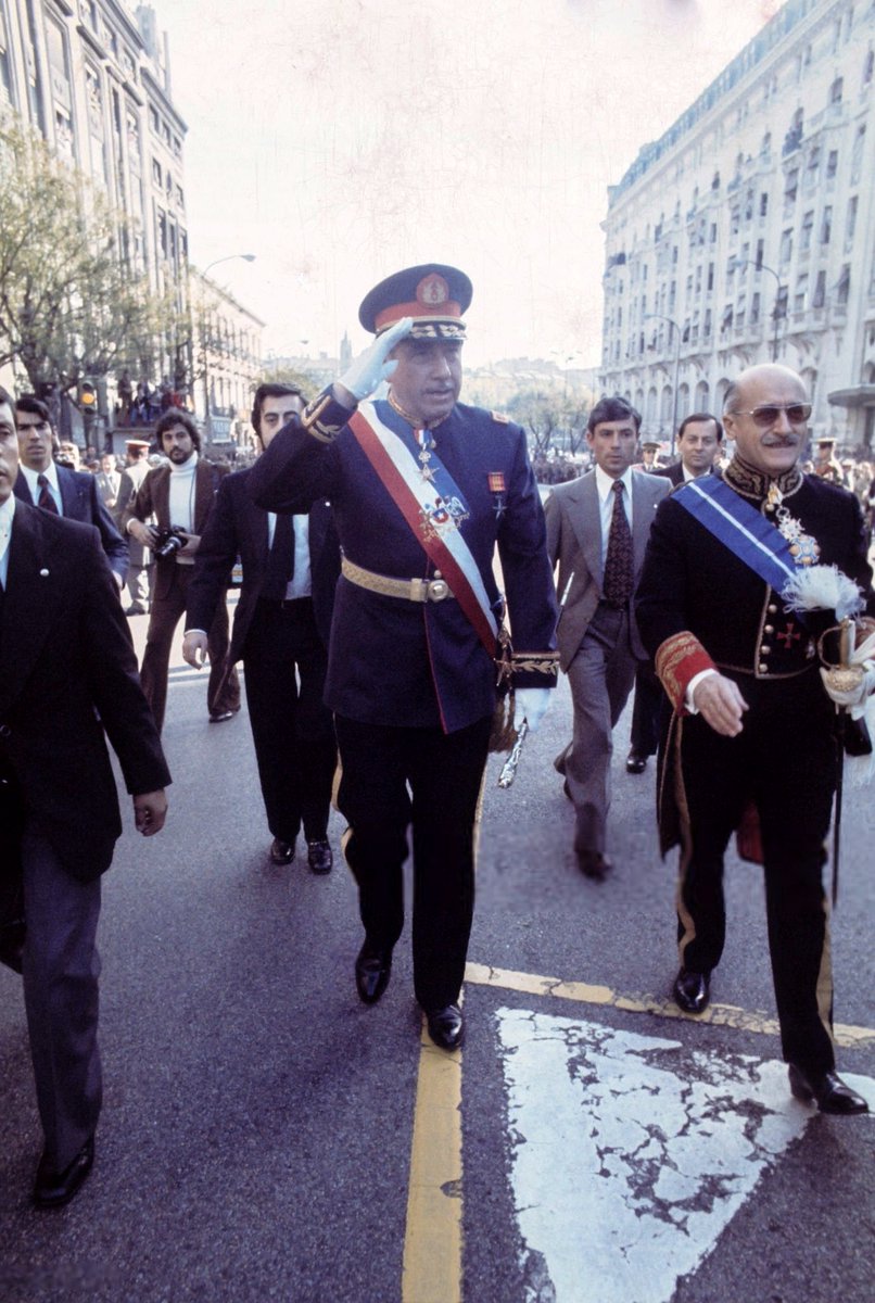 Presidente Augusto Pinochet en Madrid, España, 1975.