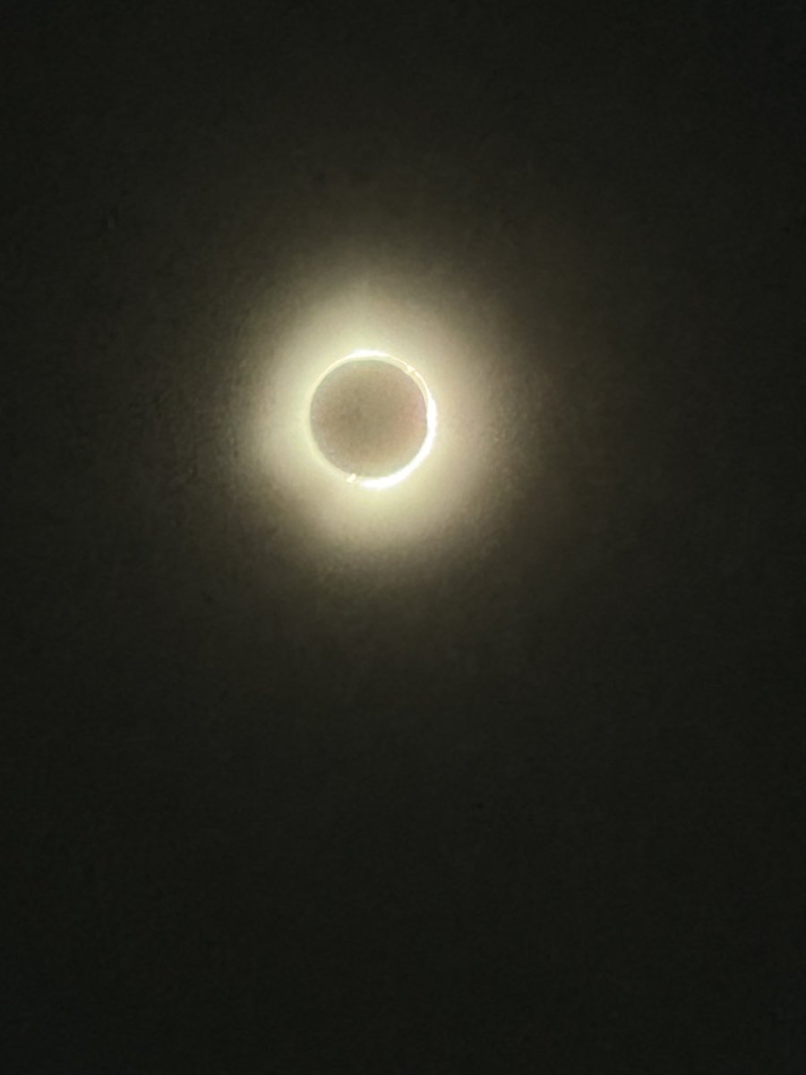 The Total Eclipse viewed at the courtyard of the College of Medicine and Life Sciences of UToledo Medical Campus