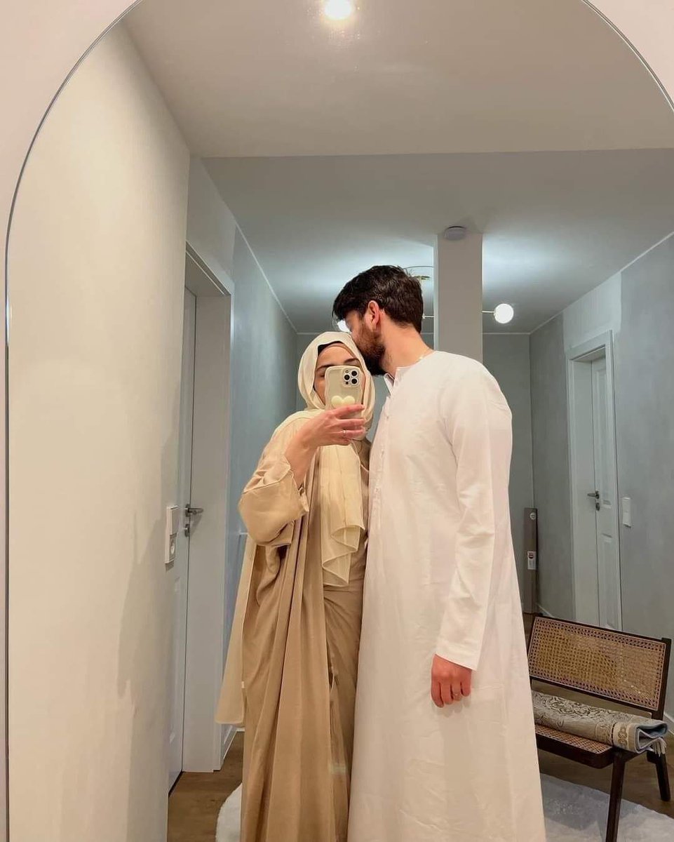 صورة أتمنى أعيشها معاها كمان سنة بالكتير 🤍