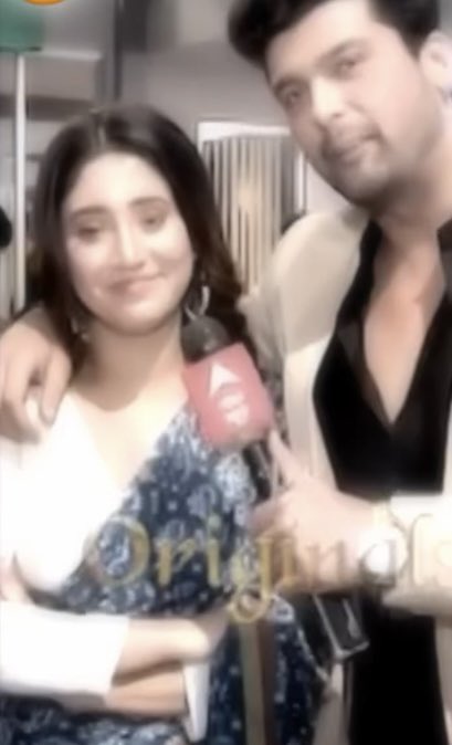 FatejoX's tweet photo. Them🤍🥹
#barsatein #aransh #kushiv #kushaltandon #ShivangiJoshi https://t.co/V2Ec57pL2Z