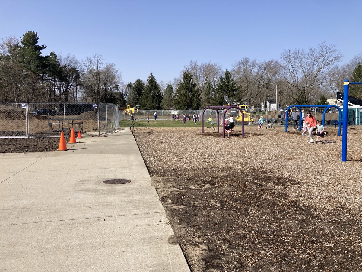 Hamilton Elementary tweet media