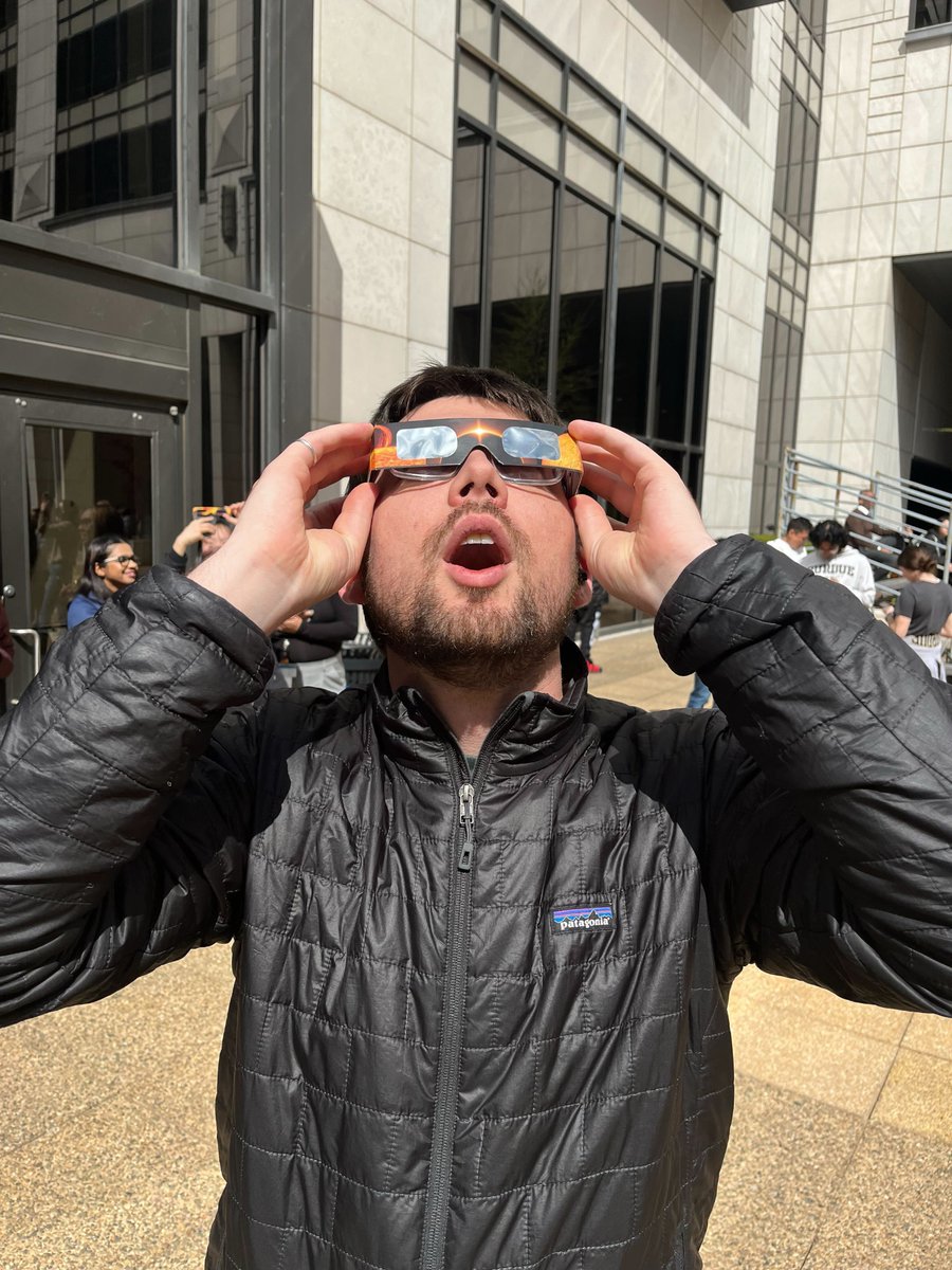 TheCullenLab's tweet image. Taking a break from NCM preparations to peek at the eclipse! #Eclipse2024