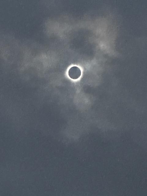 With some breaks in the clouds, we were able to get a few pictures of totality! 📸: Bernie Walsh