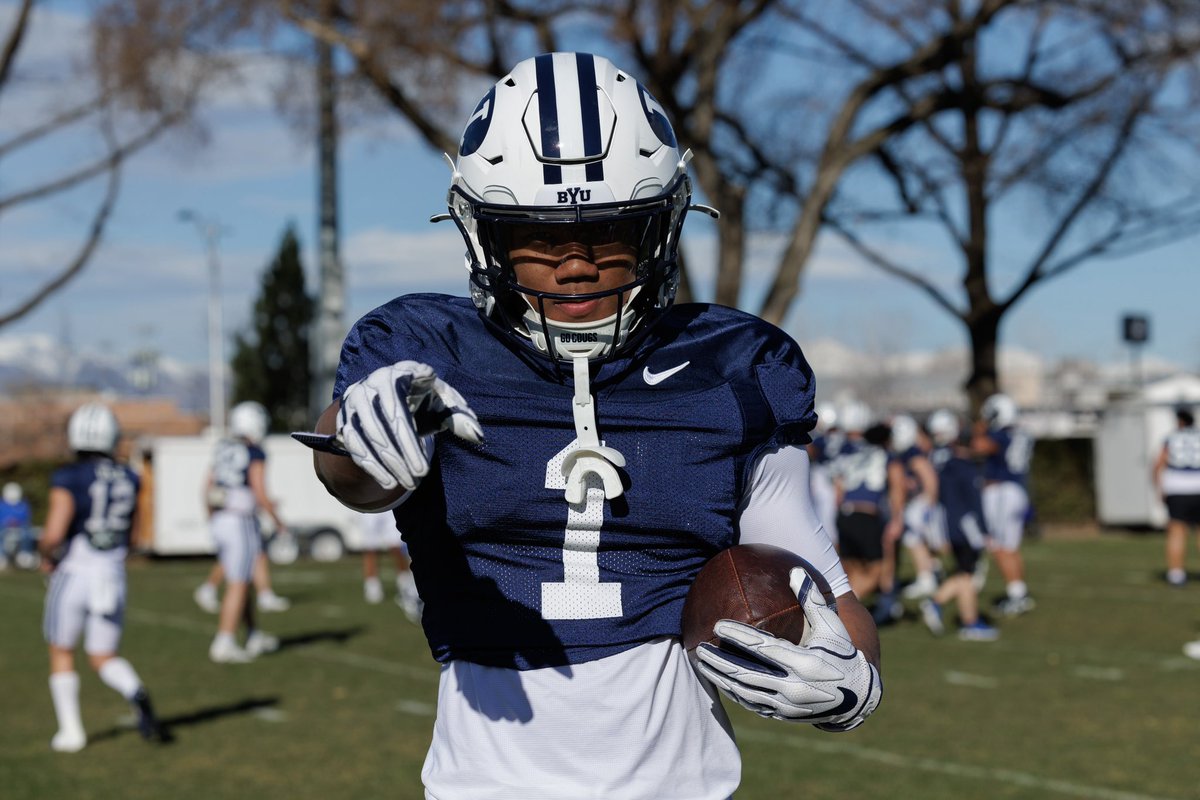 Good luck to @micahharper_ this off-season as he looks to reclaim his starting position @BYUfootball from his knee injury. Fully healthy- watch out!!! 🐻💪 @BashaAthletics