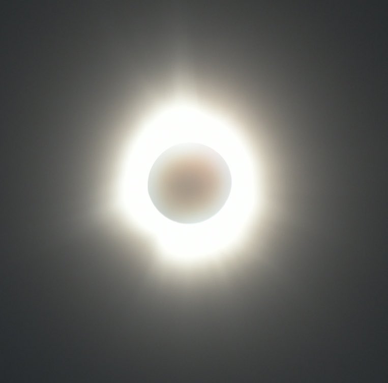 Uh. Wow. Totality in Richelieu. <a href="/weathernetwork/">The Weather Network</a>
