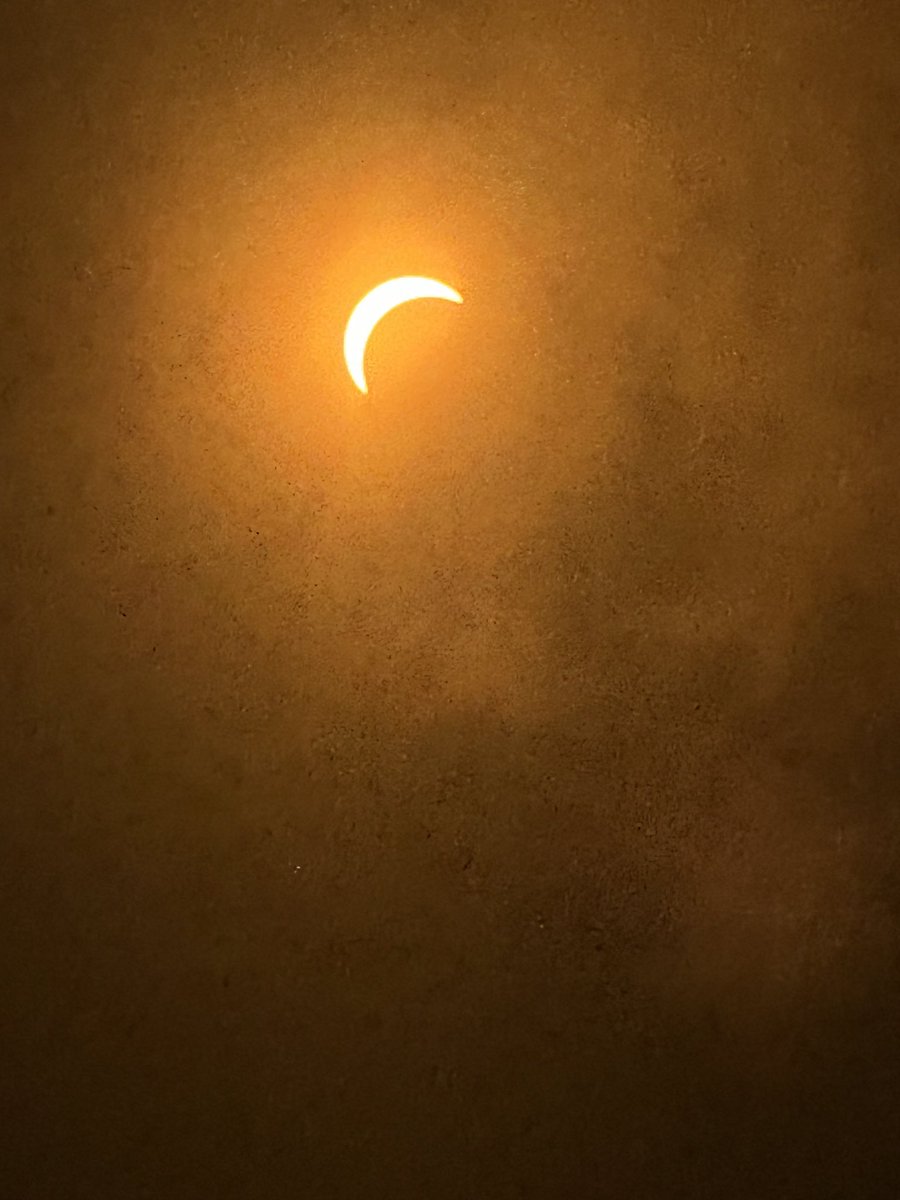 Pretty freaking cool Louisville 98.9 % totality