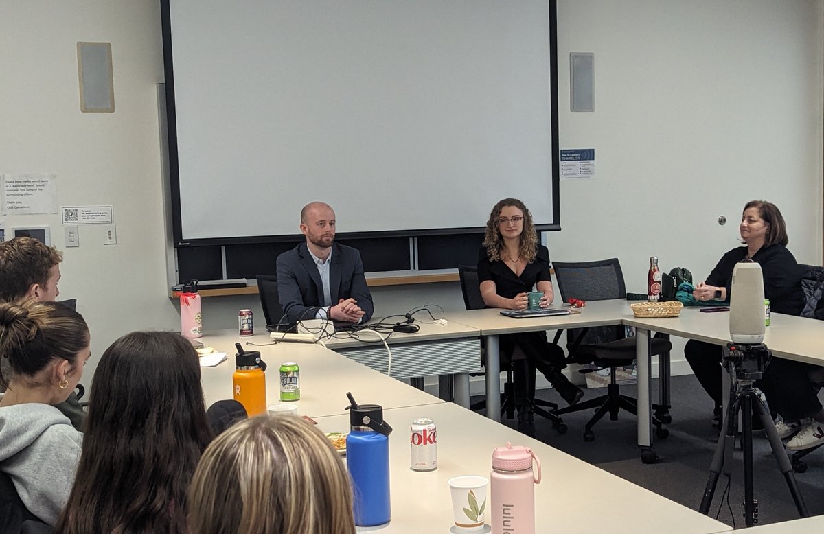 Two generations of budding scholars of our region come together as the Davis Center's REECA grad students host a lively, curious, eager group of high school juniors from @winsorschool. H/t @GoGlobalED!