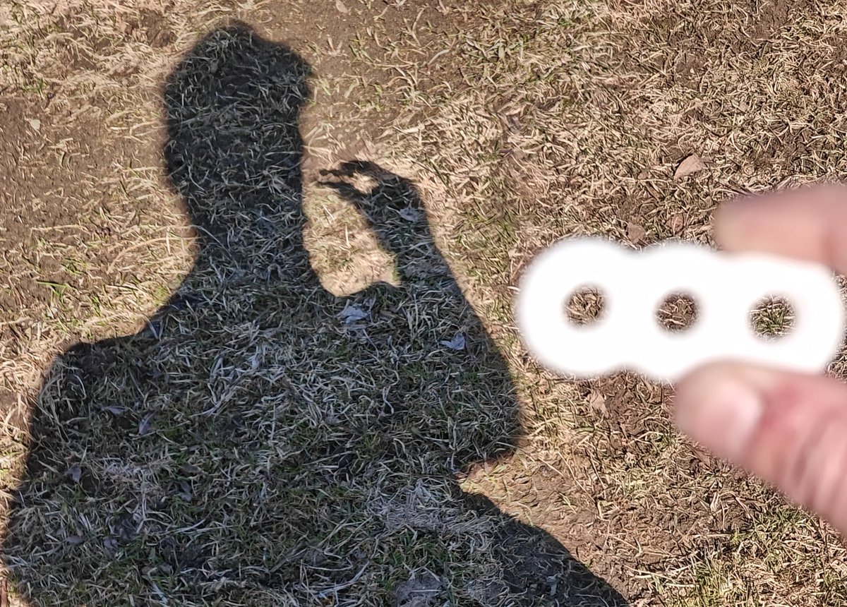 The eclipse using a genus 3 surface as a pinhole camera