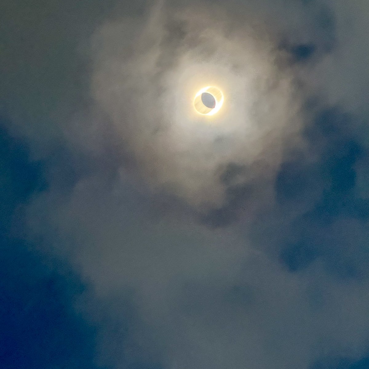 ShelleyGarrett2's tweet photo. #GISDEclipse https://t.co/rb3rBqxYTc