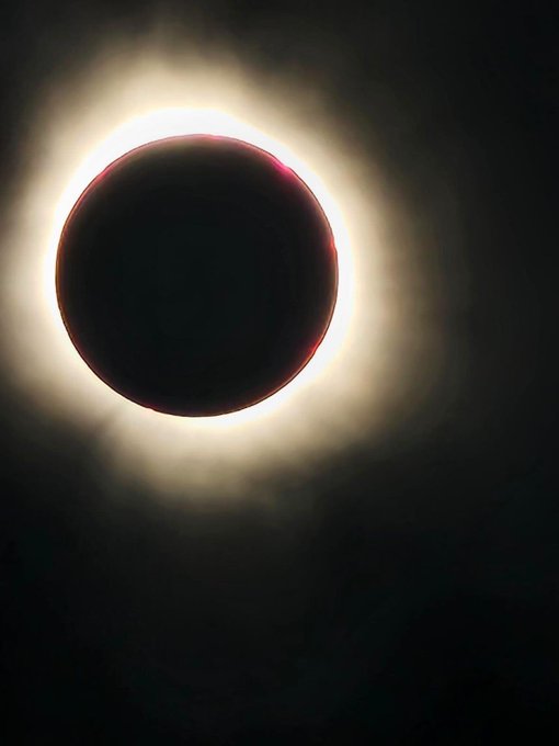 #eclipse #SolarEclipse2024 https://t.co/gaar8LTikm<a href="/tag/eclipse"class="tags">#eclipse</a><a href="/tag/solareclipse2024"class="tags">#SolarEclipse2024</a>