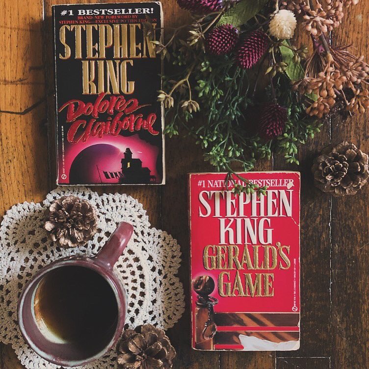 Happy #EclipseDay! I’m pretty sure today is the perfect excuse to start either of these two books by @StephenKing! Both DOLORES CLAIBORNE and GERALD’S GAME feature the solar eclipse of July 1963!