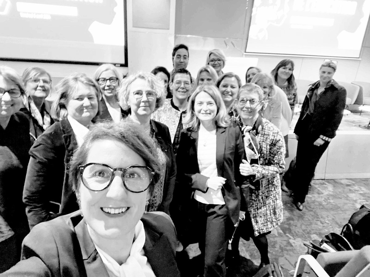 [#Séminaire Femmes de l’Education « Stratégie de communication »]

✅Une dynamique , de l’enthousiame , des idées , de l’énergie pour oser , entreprendre, innover et ouvrir les possibles 
#ambition collective