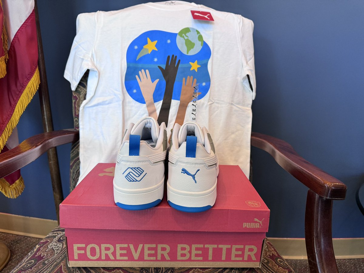 Check out these fresh kicks and t-shirts from @PUMA. Some of our Club kids received a pair of Lamelo Ball’s MB.02 sneakers. And staff received these @BGCA_Clubs inspired Rebnd V6s. PUMA also donated $5,000 to our Oak Forest Club. THANK YOU for helping us build #GreatFutures.