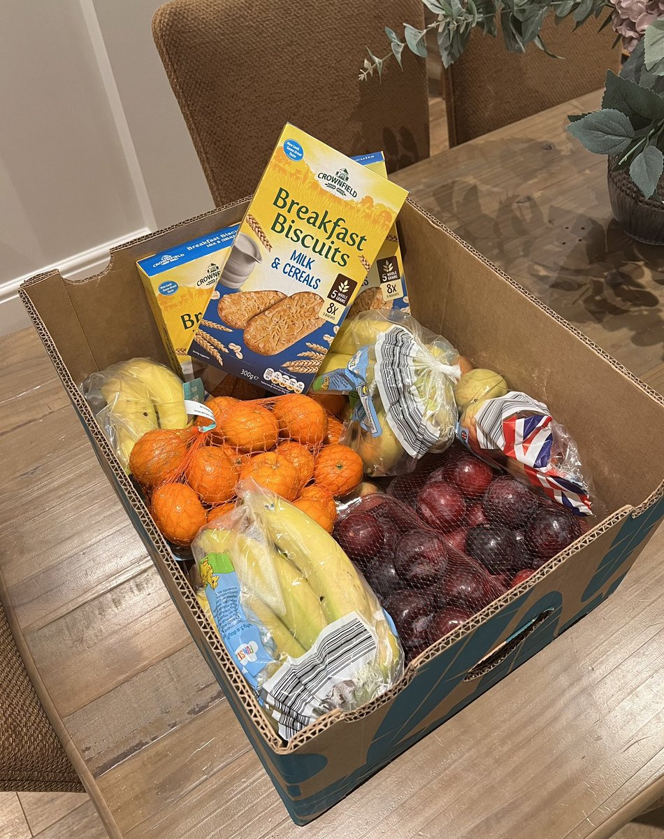 Day 5 of our #Rossington HAF &amp; we thought we’d highlight that quite a lot of children don’t always get a breakfast - so we make sure they do! A healthy active day needs a healthy breakfast! <a href="/MyDoncaster/">City of Doncaster Council</a> #HAF2024 #Breakfast <a href="/educationgovuk/">Department for Education</a> <a href="/NickFletcherMP/">James Fletcher</a> #WeAreCommunity 🧡