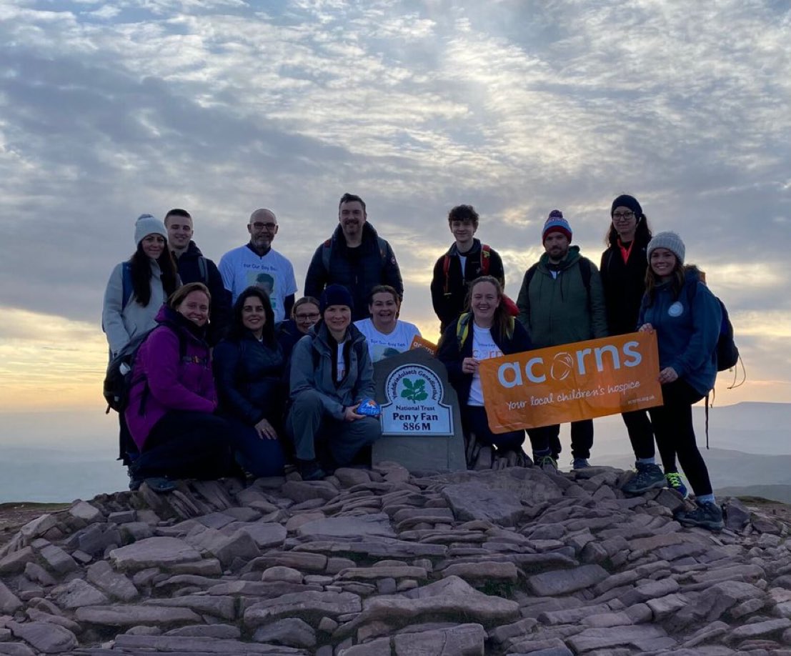 Hi #WorcestershireHour 👋🏼 Fancy taking on Pen Y Fan & joining @AcornsHospice Sunrise Trek 🌅 There's still time to join us and Elite Adventures on the 18th-19th of May to help fundraise for your local children's hospice ♥ For more details : bit.ly/43QpC8e! 🌅🧡🌅🧡