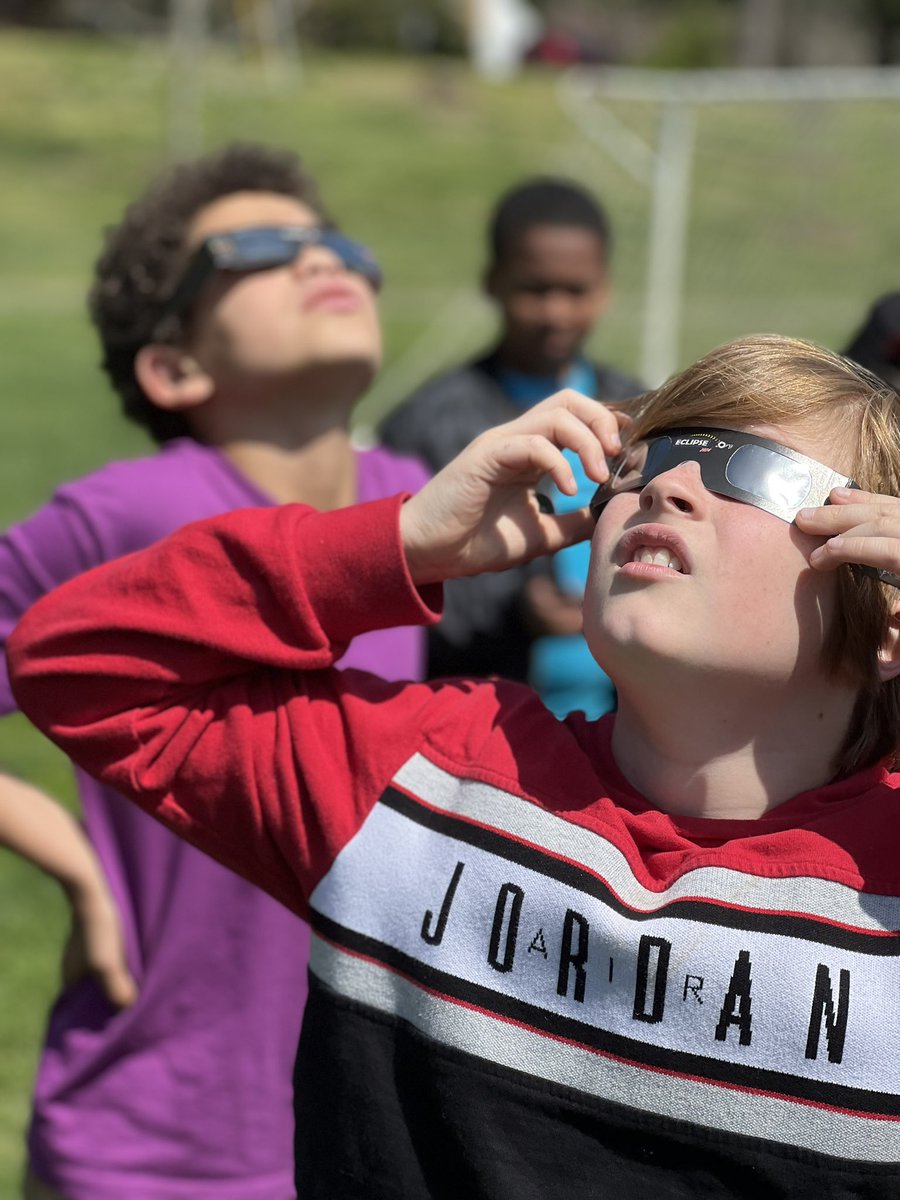 CCSistem (@ccs_istem) on Twitter photo Reading stars <a href="/GreenbrierElem/">GreenbrierElementarySchoolVA</a> enjoyed experiencing the solar eclipse! Thank you Dr. Coffey <a href="/tonya_coffey_/">Tonya Coffey, Ed.D.</a> for making sure we had exactly what we needed! Reading stars <a href="/GreenbrierElem/">GreenbrierElementarySchoolVA</a> enjoyed experiencing the solar eclipse! Thank you Dr. Coffey <a href="/tonya_coffey_/">Tonya Coffey, Ed.D.</a> for making sure we had exactly what we needed!