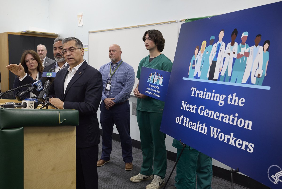 I toured a Career Technical Education facility in a Sacramento high school with @RepBera. The Biden-Harris Administration has made significant investments to grow the health workforce, focus on equity, & take care of the people who take care of us—especially their mental health.