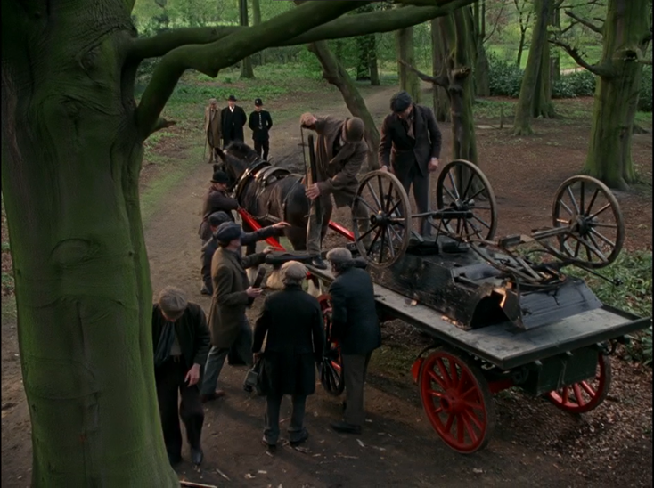 TVFilmRewatch's tweet photo. (cont) marriage, has struggled to walk since suffering an accident during childhood. John has a certain ability to captivate others, as Robert's wife, the maid+Jack fall under his 'spell'. Robert sends John away. John dies in a crash. The villagers dig up John's body+Robert 2/3 https://t.co/9xabgsqn44