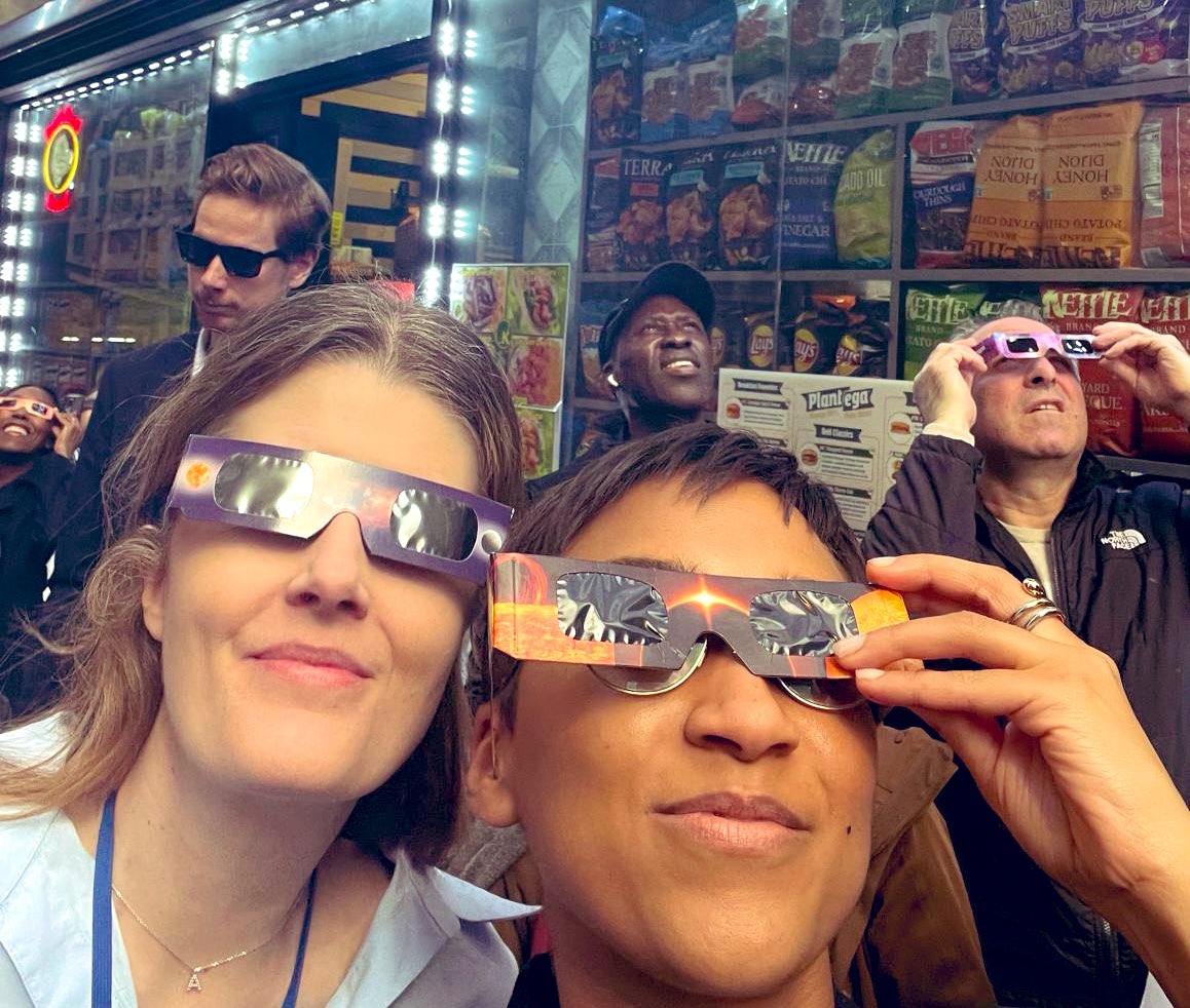 Today the UN paused meetings for a few minutes to witness the historic solar #Eclipse2024 taking over the skies above the UN Headquarters🇺🇳. Were you able to witness the #Eclipse? Share pictures below of your eclipse moment🌘✨