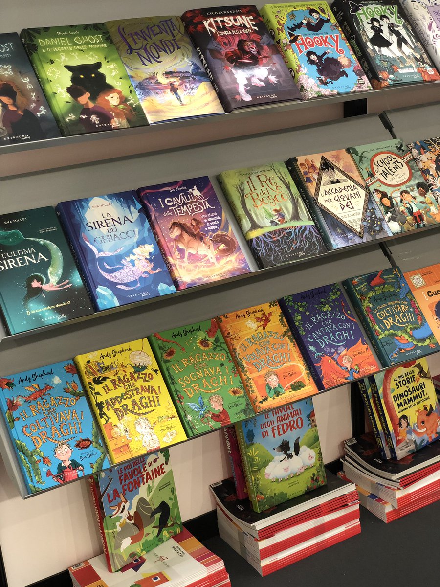 Huge thanks to my lovely Dutch publisher Linda from Lemniscaat for sending me these pics of the Italian dragons at #BolognaBookFair AND the cover of my new book #TheWoodWhereMagicGrows illustrated by Ellie Snowdon on display @bonnierbooks_uk stand-excited to see it in the world!