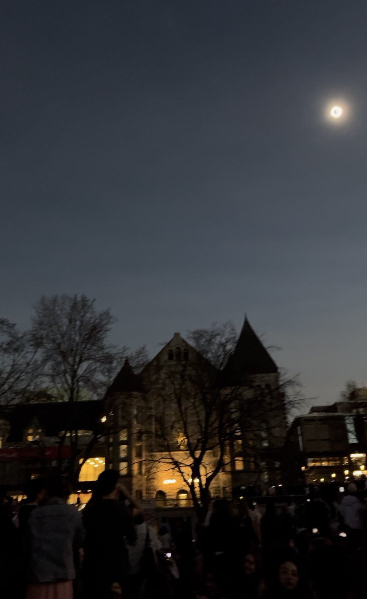 As a space nerd this was so awesome! <a href="/mcgillu/">McGill University</a>  <a href="/TSIMcGill/">Trottier Space Institute at McGill</a> #Eclipse2024