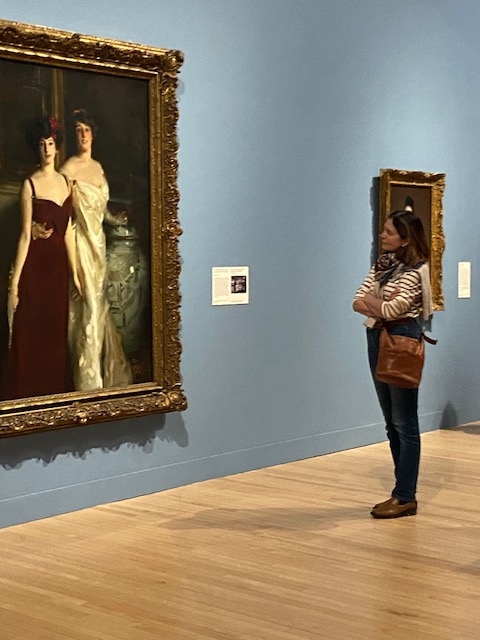 #SargentAndFashion currently @Tate: #fashion #etiquette regulated day, walking and evening dresses, the use of colour... The sheer joy of comparing the portraits to period garments, including wonderful creations by the House of Worth, a steady reference in my etiquette sources!