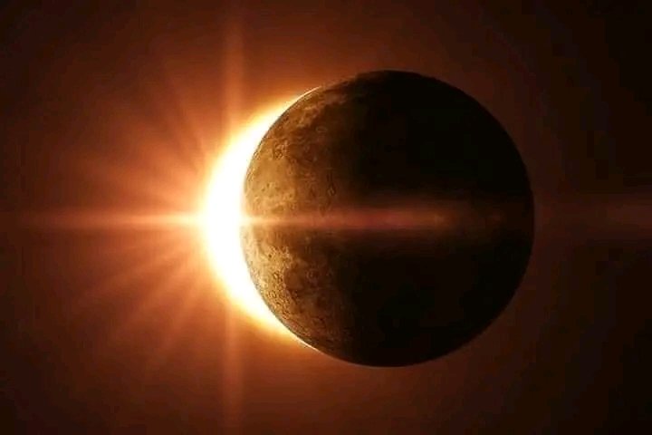 Les premières images de l'éclipse solaire 🙏🏿😍👌🏿🌘