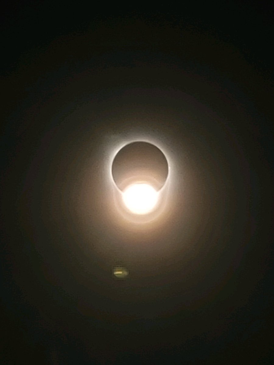 Wish I could take credit for this but - Sharing nonetheless! A lady I just met at the studio I was recording at - her family took this in Texas😃 Happy #EclipseSolar2024 #eclipse