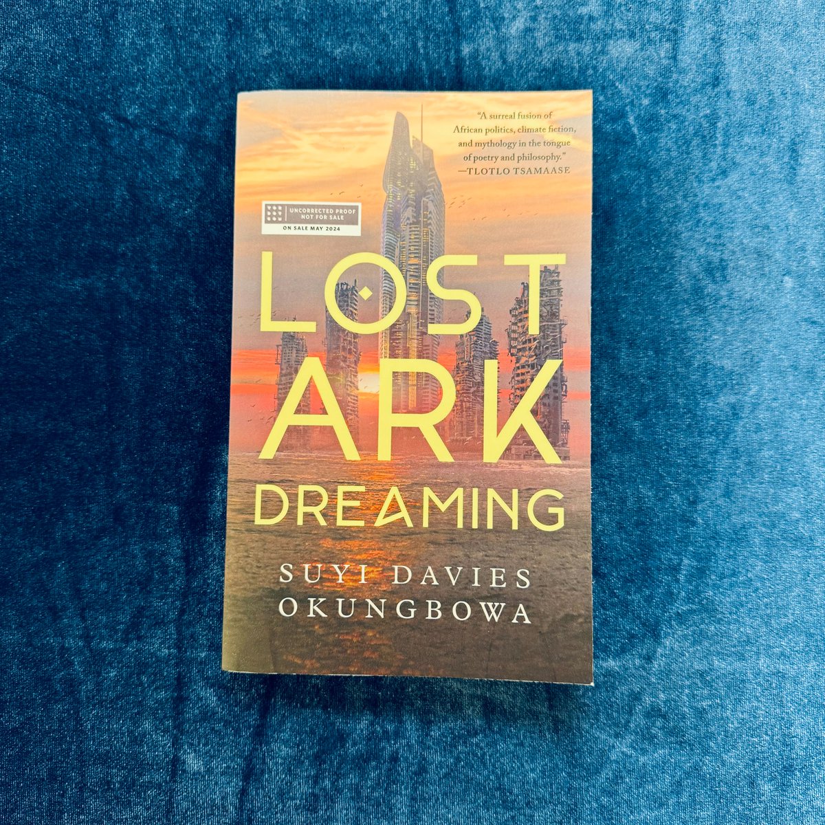 'Lost Ark Dreaming [by @suyidavies] is truly the best of its genre—cautionary, humanizing, and reflective all at once.' — @OlivieBlake🌊 torpublishinggroup.com/lost-ark-dream…