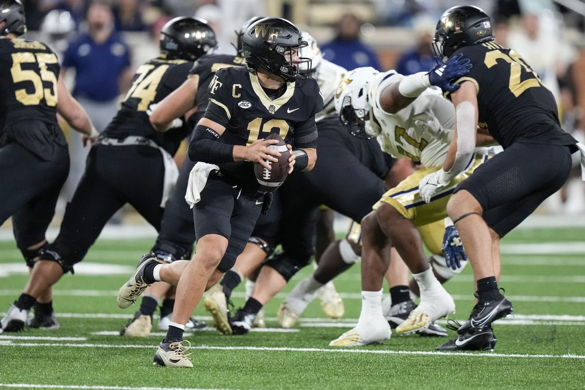 I will be @WakeFB Friday April 12 for an unofficial visit @CoachR_Wake @CoachClawson @Glenn_Spencer @RussKieselhorst @CoachBernard__ @CoachCoryMartin @CoachChadWalker @NCEC_Recruiting @QBHitList @CamLemons_ @RivalsFriedman @AnnaH247