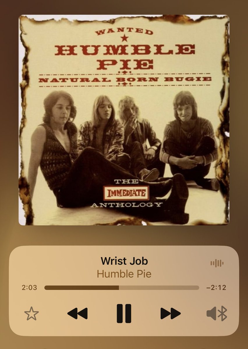 A little piece of magic for the train journey home 🚂🎸💥 #HumblePie