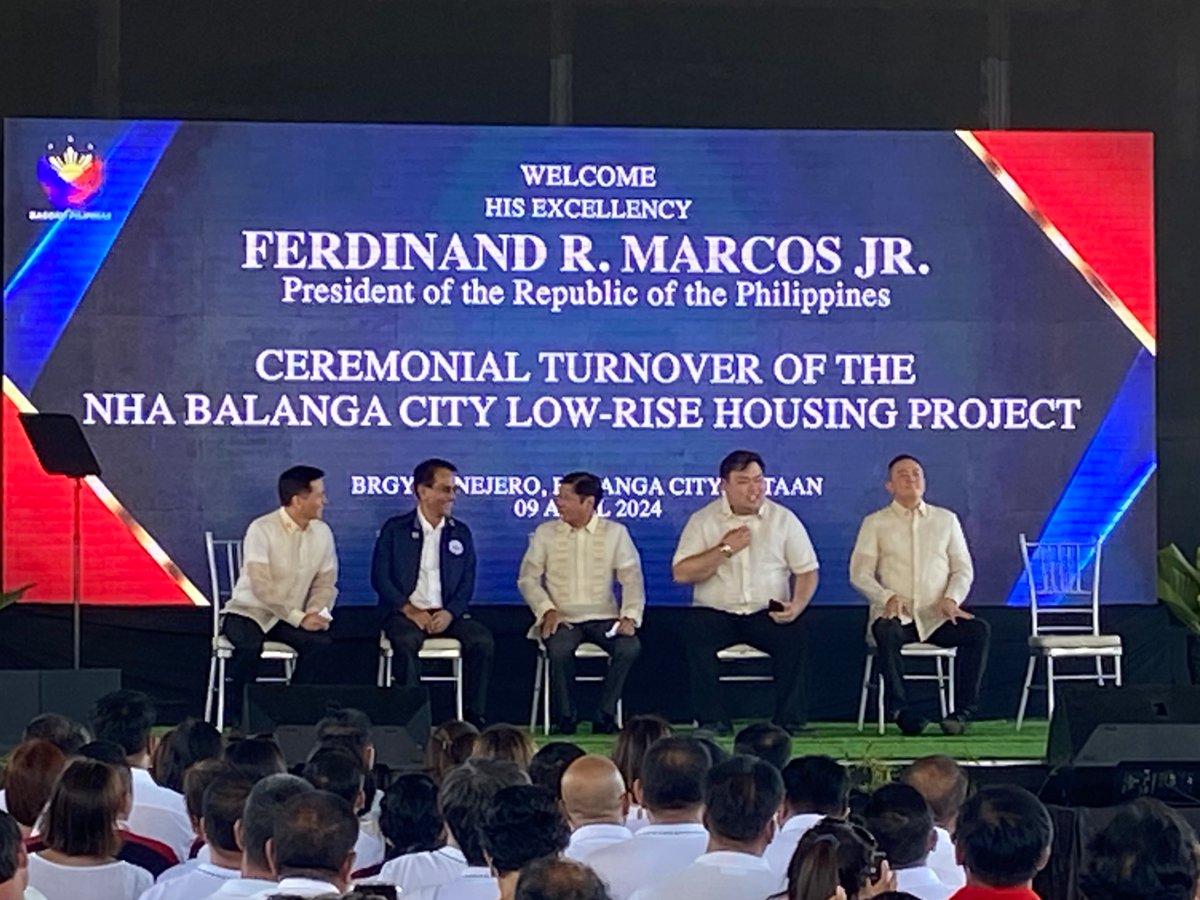 Pres. Ferdinand Marcos Jr. leads the ceremonial turnover of the NHA Balanga City low-rise housing project, for the relocation of more than 200 informal settler families along the Talisay River