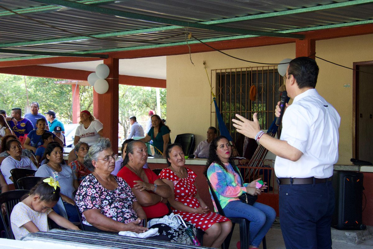 Iniciamos la semana visitando a las familias de la Ranchería Miraflores, 1.ª sección. Agradezco siempre sus atenciones y recibimientos tan cálidos; ¡unidos impulsaremos más fuerte el segundo piso de la transformación!

#Tabasco #Distrito10 #Morena 
#6de6Morena #TodoMorena