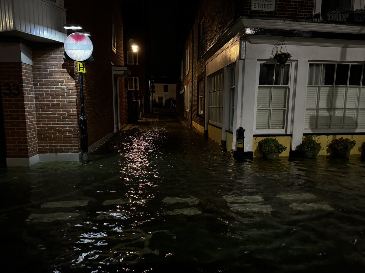 #Storm and #Flood in #Portsmouth @bbcweather @BBCSouthNews