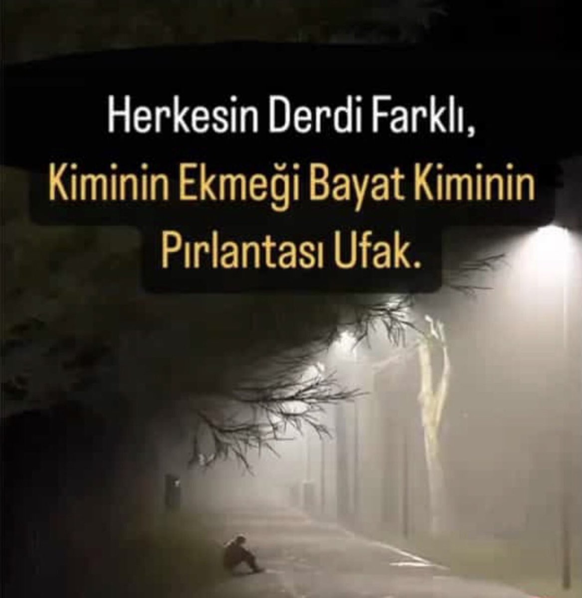 Rabbimiz! Bizi doğru yola eriştirdikten sonra kalplerimizi eğriltme, bize tarafından bir rahmet bağışla. Hiç kuşku yok, lutfu en bol olan yalnız sensin. Amin (Al-i İmran Suresi 8) Selâmün Âleyküm 🙋🏼‍♂️ #SabahNamazı 🕋🌙📖🤲🌹🌙 #SahurunuzMübarekOlsun #ElvedaYaŞehruRamazan