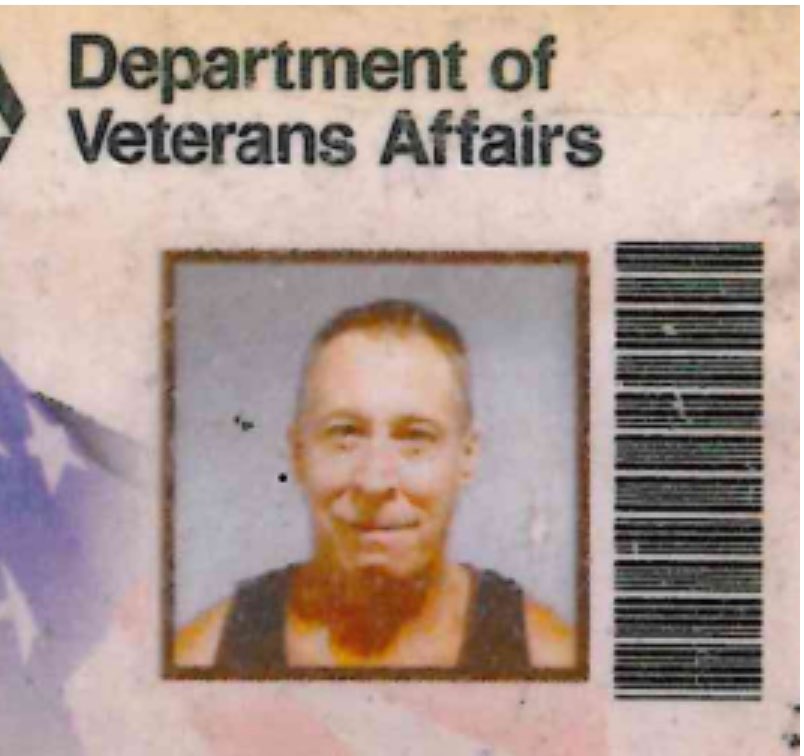 MISSION #StPetersburg #FL Air Force vet Donald lost hours at his job and is behind on rent.   Remember these guys are working 2 or 3 part time jobs and not full time due to this train wreck of an economy and inflation. $1500 paypal.me/economy