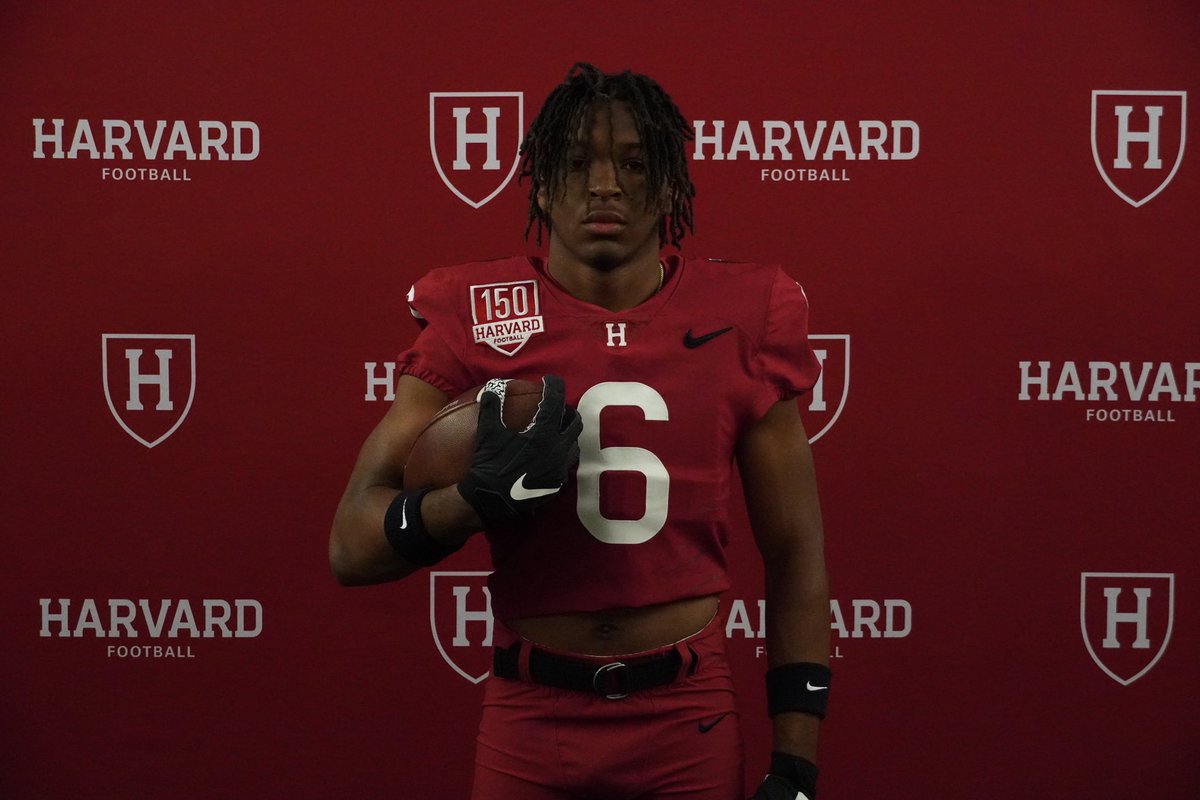 #agtg After a great call with @Coach_Aurich, I am blessed to have received an offer to Harvard University! @coach_craw @CoachJacobsD #onecrimson #gocrimson